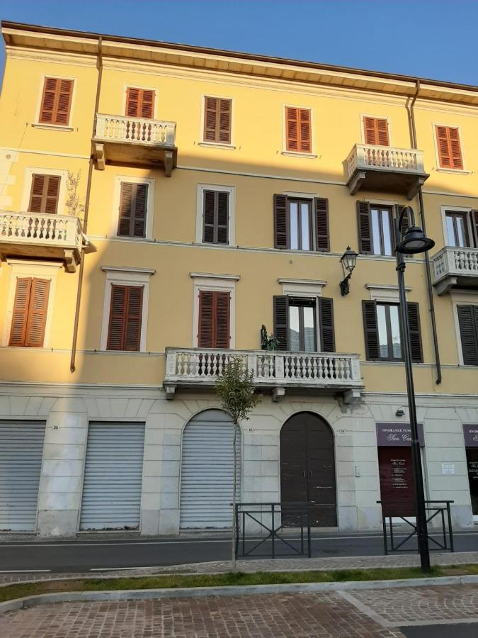 Appartamento Le Due Rocche Arona Eksteriør bilde